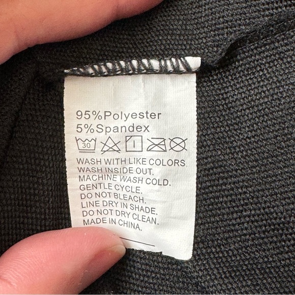 NWOT Gray Sun and Moon Graphic Sweater - Picture 5 of 5